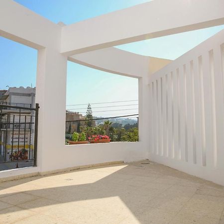 Spacious 2 Bedroom Appartment Near Mall -Internet 1Gbps Paphos Ngoại thất bức ảnh