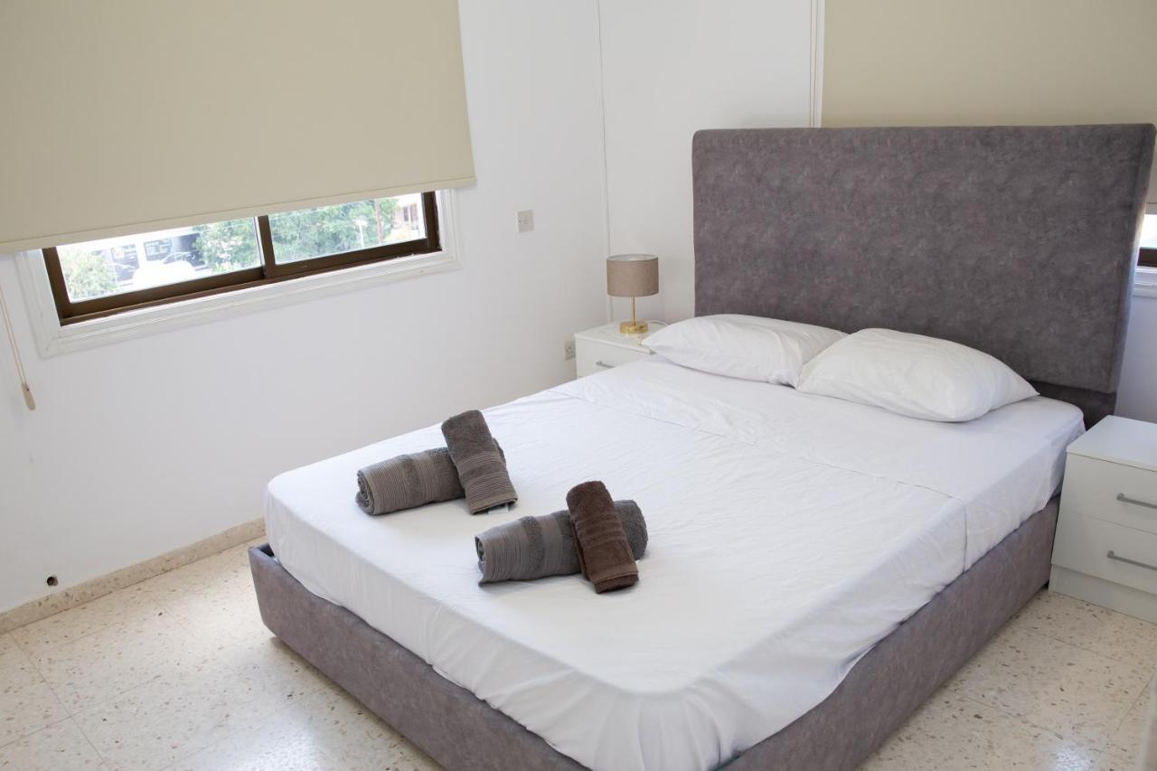 Spacious 2 Bedroom Appartment Near Mall -Internet 1Gbps Paphos Ngoại thất bức ảnh